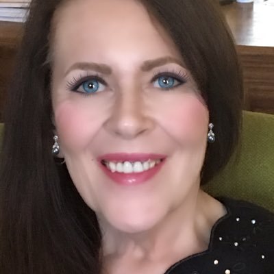 ElizabethRahn2's profile picture. 