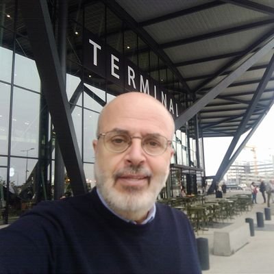 haniabaki's profile picture. وتعلو الكلمة ... ✨