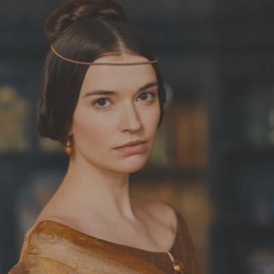 loosemindgxrl's profile picture. Nunca dejes que alguien te haga sentir ordinario. Y si lo hace, es porque quizá, lo eres. [ I'm afraid of me. ]