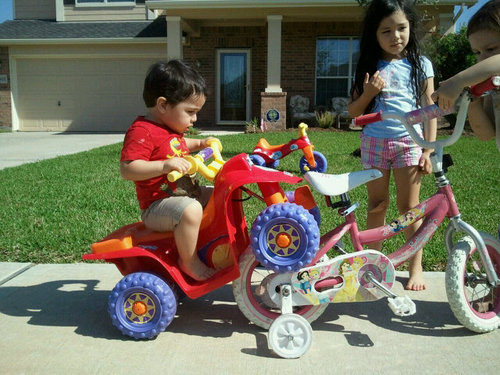 cdelira's profile picture. 