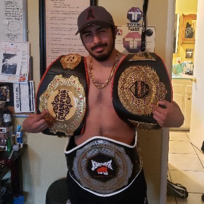 3 time Amateur Flyweight champion.....
Check out my gamer stream🎮🕹
https://t.co/qxozx4SHa3