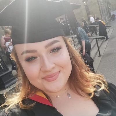 History & English Grad 👩‍🎓
Human Rights MA Student @ Essex ✨
• she/her • 🏳️‍🌈 •