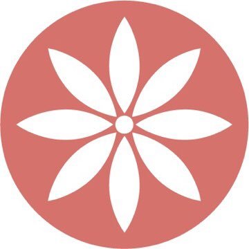 pinktomatowstr's profile picture. Invitation Maker, Shop Keeper, Chief Imagination Officer, Vertically Challenged Giver of Unsolicited Wedding Advice, & Inter-Galactic Super Woman