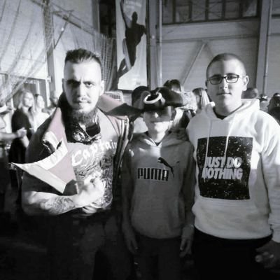 Lyubovics_Emil's profile picture. ..