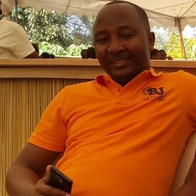 EricKwi90764641's profile picture. Tall man