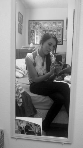 foxiiroxii88's profile picture. in christ alone i place my trust