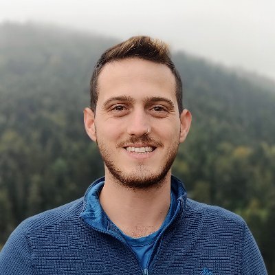 YuvalBarShalom's profile picture. Industrial designer