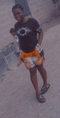 OluborodeTolani's profile picture. Be happy 😍