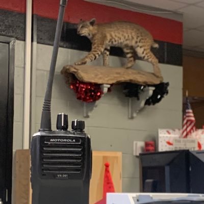 Official Twitter account of @KnoxcentralHS AD, @JDLambert3’s radio. Follow me on my adventures. #GoBobcats #radiolife