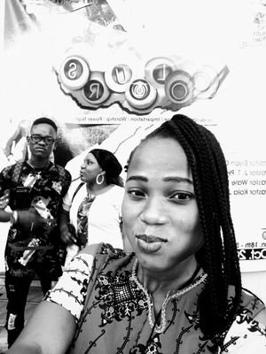 kkb_show's profile picture. dancing and singing