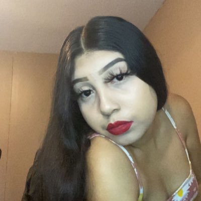 insta: r_u_b_y_ss
snap: r_flores7809