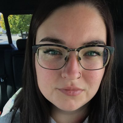 EmilyLanos's profile picture. Forensic Biology 🔬 Animal Care 🐶