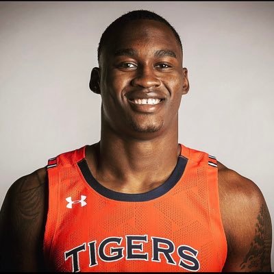 Auburn Men’s Basketball 🦅🏀 912 raised