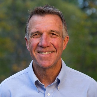 Campaign account for @GovPhilScott. Former business owner, LG & state senator. Husband, father, UVM alum. Tweets from the Gov. signed -Phil