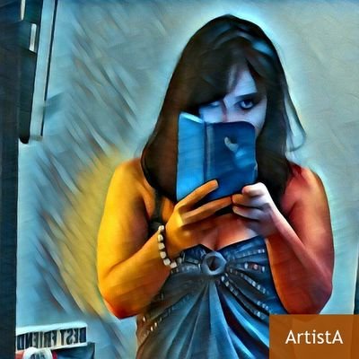 JulieBlueDreams's profile picture. A dreamer who is lost.