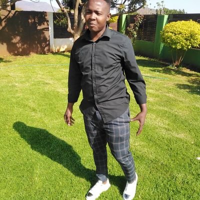 Justycon2's profile picture. Family man🌷,father🌷Brother, friend 🌷... GOD FEARING MAN, CEO and CORFOUNDER OF JUSTYCON HOLDINGS