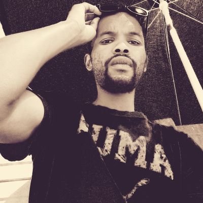 quecktion2_0's profile picture. Football/ am in love with deep house also a big fan of hip-hop mostly SA hip-hop.
Man am just what u not that's just it🤷