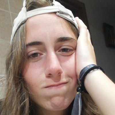 Un día puedo estar muy feliz y al otro muy triste, no hay punto medio