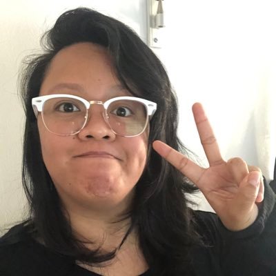 The misadventures of a psuedo-adult in Southern California. My favourite accessory is my passport. I doodle a bit, write a little more, and am generally weird.