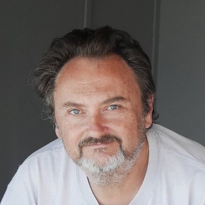 Been to 174 Countries. Stand-up comedy fan. Married @CrystalInCLE. Old dad. #Bennington #CrackleCrackle #Tuesgay gopackjo is a fucking saint! - CPHSB ššā¾šš