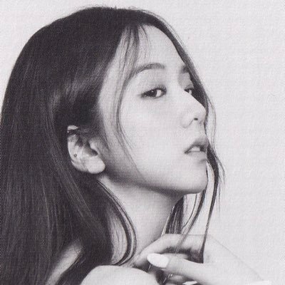 96' bby • PROUD YG STAN • lets drown in feels together :'(