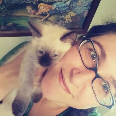 Author & Librarian 📖 Novice Poet 🎶 Lover of all things Horror 😱 Animal Friend & Pet Mom 🐈🐢🐦🐕 INFJ ♠
She/her 💙
IG: https://t.co/29FgAQNSio