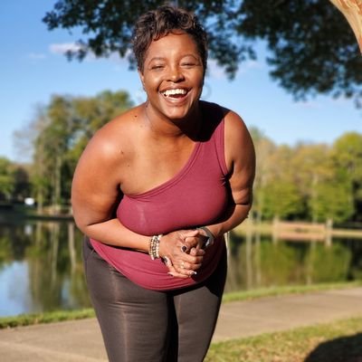 dememurdock's profile picture. Tech - Chic - Savvy