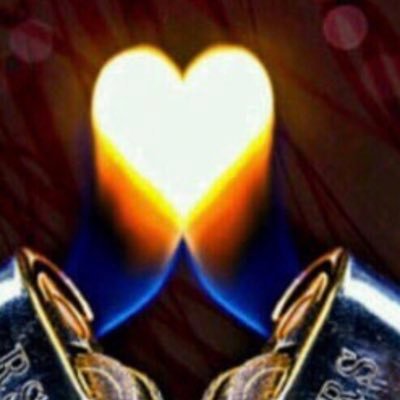 مرحوم يلي باقي بداخلي حي رحل وعسي الفردوس الأعلي مكانه ابكيه ودمعي بالخفي ماهو شوي لاكن دموعي ماترجع زمانه