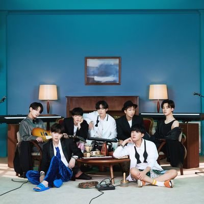 rosaamvz's profile picture. 