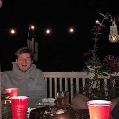 Sean_Burke02's profile picture. what the fuck am I supposed to say about myself here.....