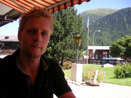 Engineer by profession, currently self-employed - love to travel and visit new places...