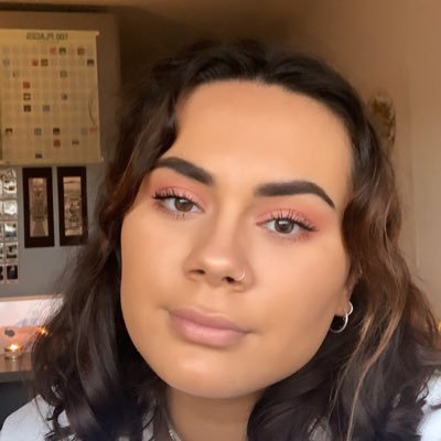 shariley_'s profile picture. 