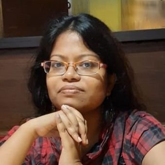 RucchiraM's profile picture. Je rêvé, donc je suis. (Academic, nerd, fangirl. Writes & sings. Will eventually  steal a TARDIS & run away. Check my linktree, maybe...)