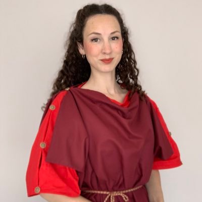 HM_Simmons's profile picture. Museum Learning Assistant at @Lynn_Museum & Relief Visitor Services Assistant at @GressenhallFW 🏺 Lover of history, costumes and cats 💃 Views my own 🤔