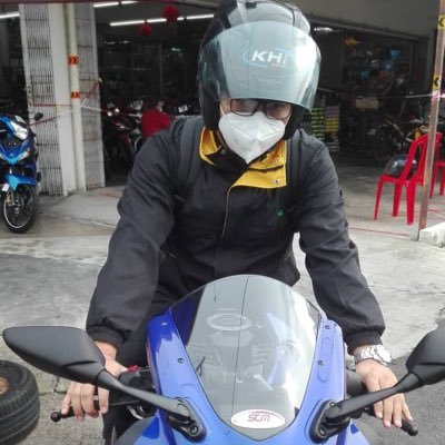 shaiffuljay's profile picture. Creative person, interested in graphic design, computers