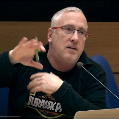 Associate professor, visual culture, EHESS, Paris. Research fellow Centre Marc-Bloch, Humboldt University, Berlin.
