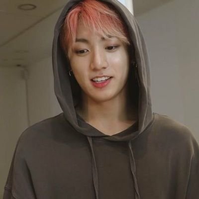 qualitaegukkie's profile picture. she/her 🇵🇭🇯🇵