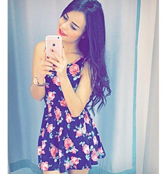 Me encanta conocer gente nueva, sigueme y te enviare mis fotitos ... 🎀😍👅