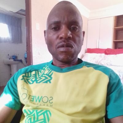 ThembaM30137787's profile picture. I like giving and loving