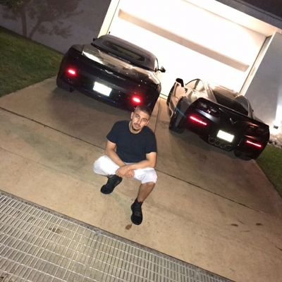 single
dallas,tx🥶
bartender at smithys an uno mas
sc: kerrington.214
hmu if you wanna chill