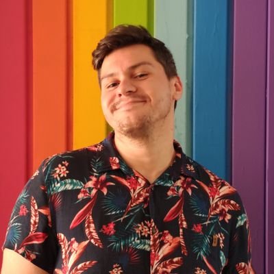 Jornalista, mestre (PUCRS) e doutorando em Comunicação (UnB), especialista em Direitos Humanos, Gênero e Sexualidade (UniRitter) e ativista. 🏳️🌈 (ele/dele)