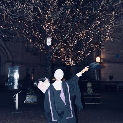 | @officialUoM MA in Linguistics | أسعى، فأتعثّر وأتعلّم | @kauweb Lecturer at | مهتمة بالترجمة 🌐 | حساب شخصي