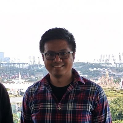Uni of York BBSRC Unilever CTP iCASE PhD student exploring the roles of various bacteria in human body odour...just a skin microbiome enthusiast....