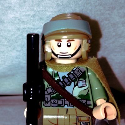 legoloove's profile picture. 20↑
LEGOの写真とか投稿します。
低浮上