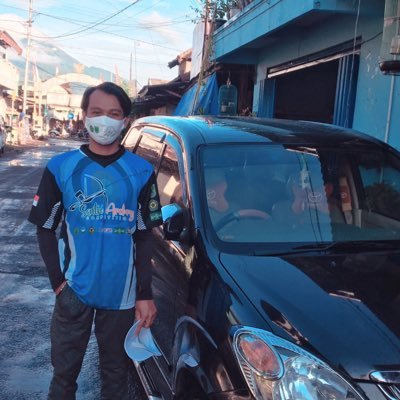 milhamfird_'s profile picture. 