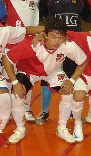 ''No peito o manto, na cabeça o boné e assim sigo torcendo pelo Palmeiras onde o Palmeiras estiver ...