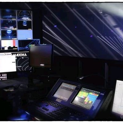 Ruslan36193373's profile picture. Sono al telefono