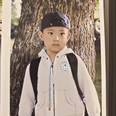 luckytuffy_'s profile picture. 