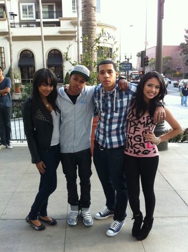 JASMINATOR 4 EVERRRRR!
LOVE U @JASMINEVILLEGAS 
I ALWAYS GONNA SUPPORT U!
✔VERIFIED JASMINATOR XD
