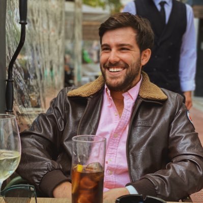 amateos09's profile picture. Controlador aéreo LEBL